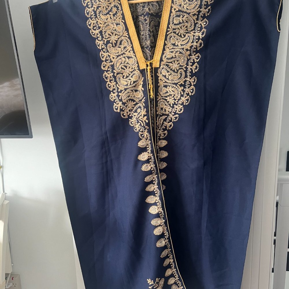 Hand Made Moroccan Gold Threaded Kaftan Robe! New! - Picture 2 of 7